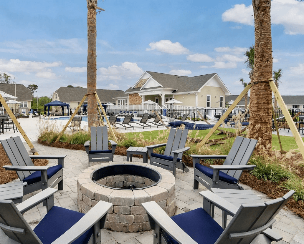 Myrtle Landing The Multifamily Advisory Group at Cushman & Wakefield